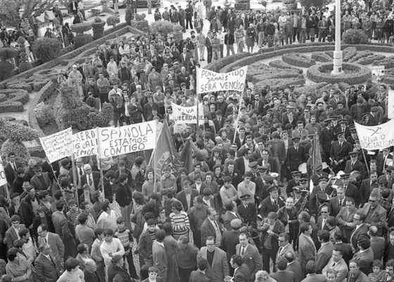 O fascismo é uma minhoca