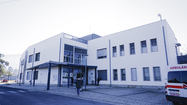 “É Hora de Mudar” exige melhores cuidados de saúde na USF Trevim-Sol