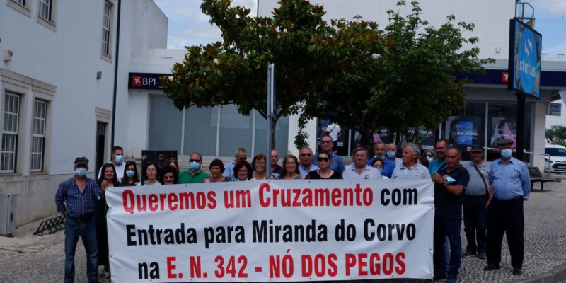 Moradores da zona dos Pegos exigem acesso para Mir...