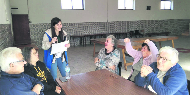 Associação dos Cinco Lugares procura financiamento para manter ‘Rede Cuidas’