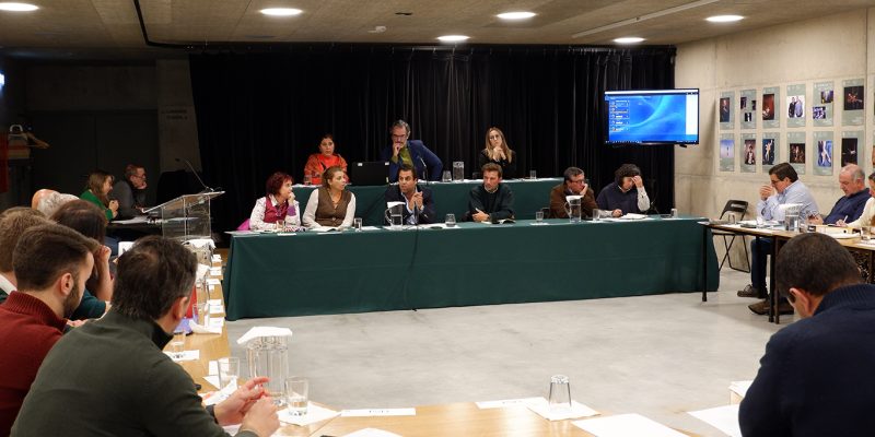 Ligeira redução do IMI aprovada por maioria