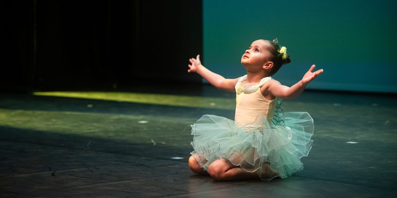 Clássicos da Disney encheram palco do Teatro Muni...