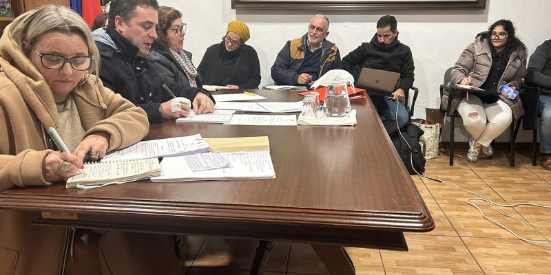 Assembleia de Freguesia da Lousã adiou votação do orçamento