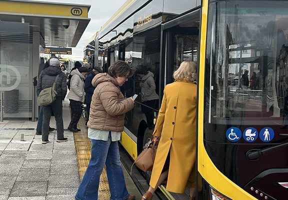 Comércio e restauração reagem ao impacto do ‘metrobus’