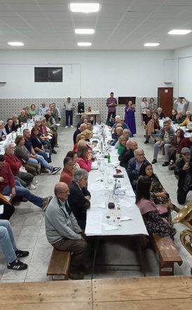Admiradores de Zeca Afonso vieram também de longe